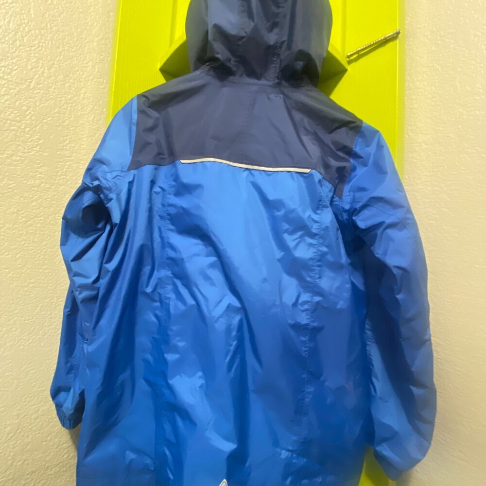 jacket - Picture 2 of 3